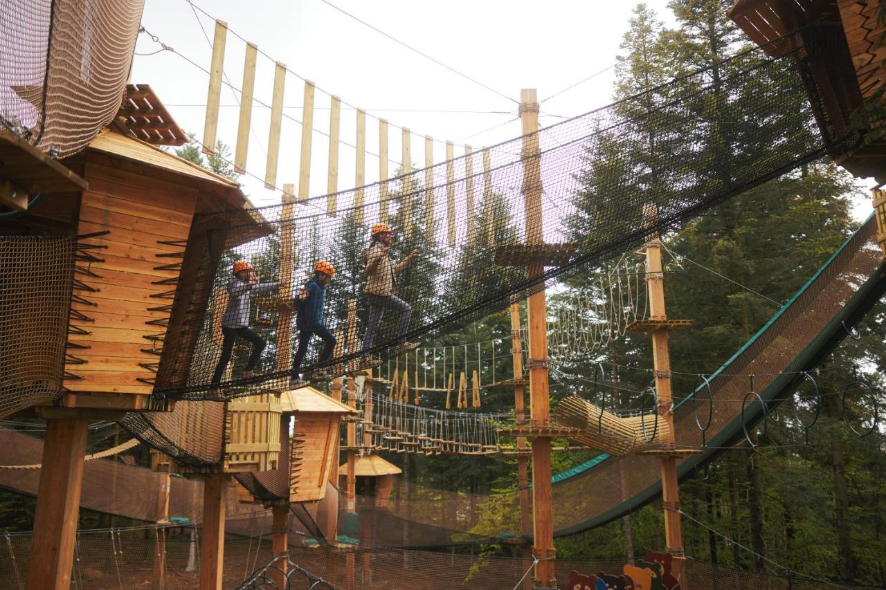 Center Parcs Les Trois Forets Аттиньи Экстерьер фото